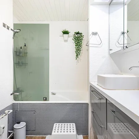 Guestready - Cosy Near Arc De Triomphe *