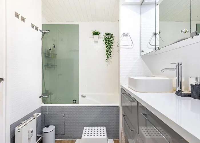 Guestready - Cosy Near Arc De Triomphe *